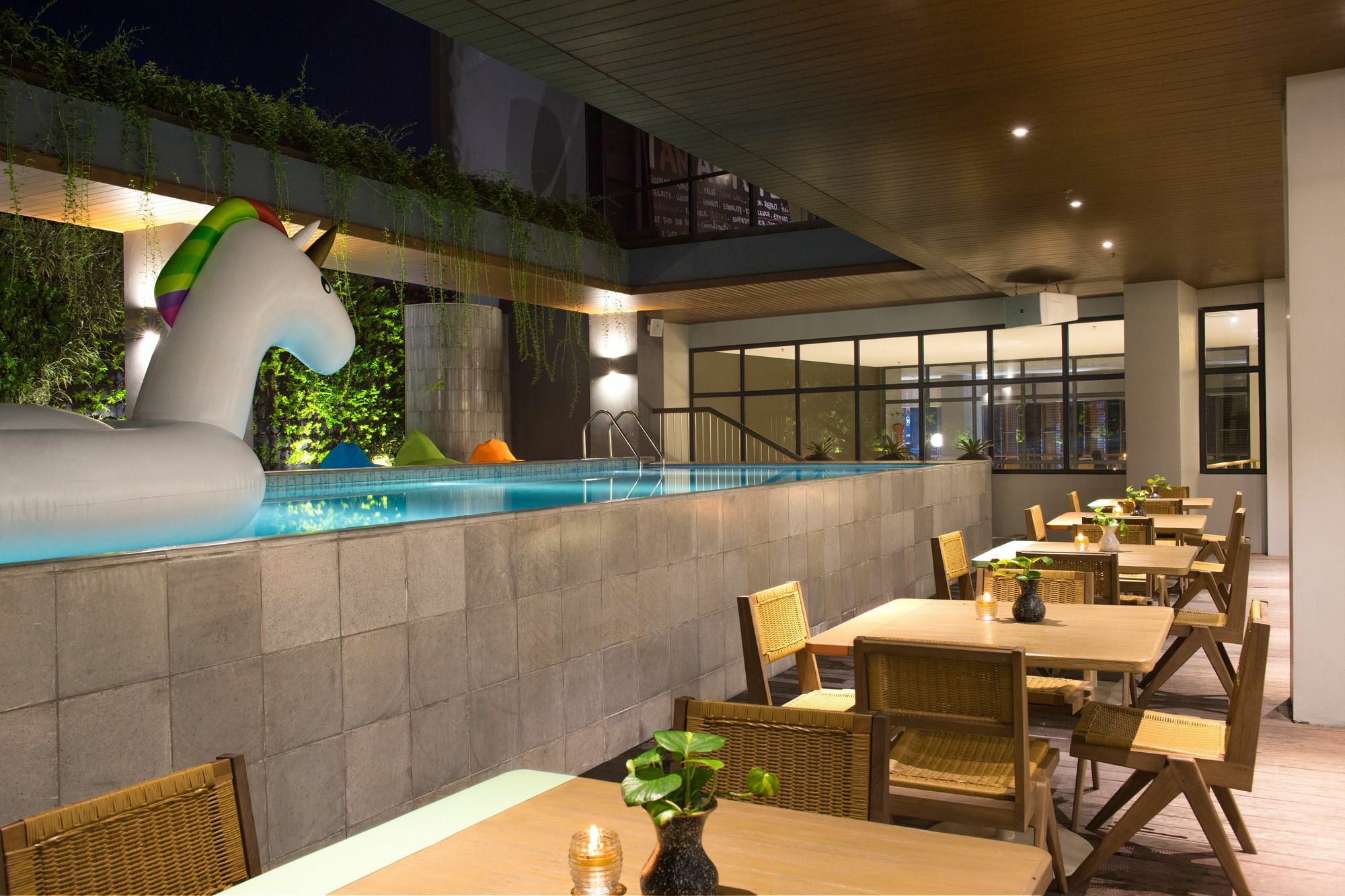 Artotel Yogyakarta Kejayan Exterior foto